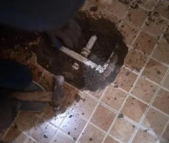 从化卫生间漏水维修公司为您分享下卫生间渗水如何处理及注意事项
